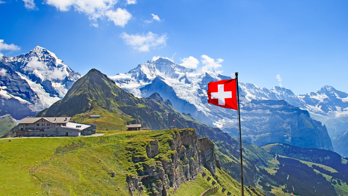 スイスが医療用大麻を完全合法化、他国への輸出も可能に