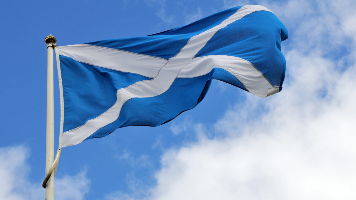 スコットランドが違法薬物の非犯罪化をイギリスに要求
